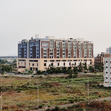 Sanjiva Suites Kalkutta Exterior foto