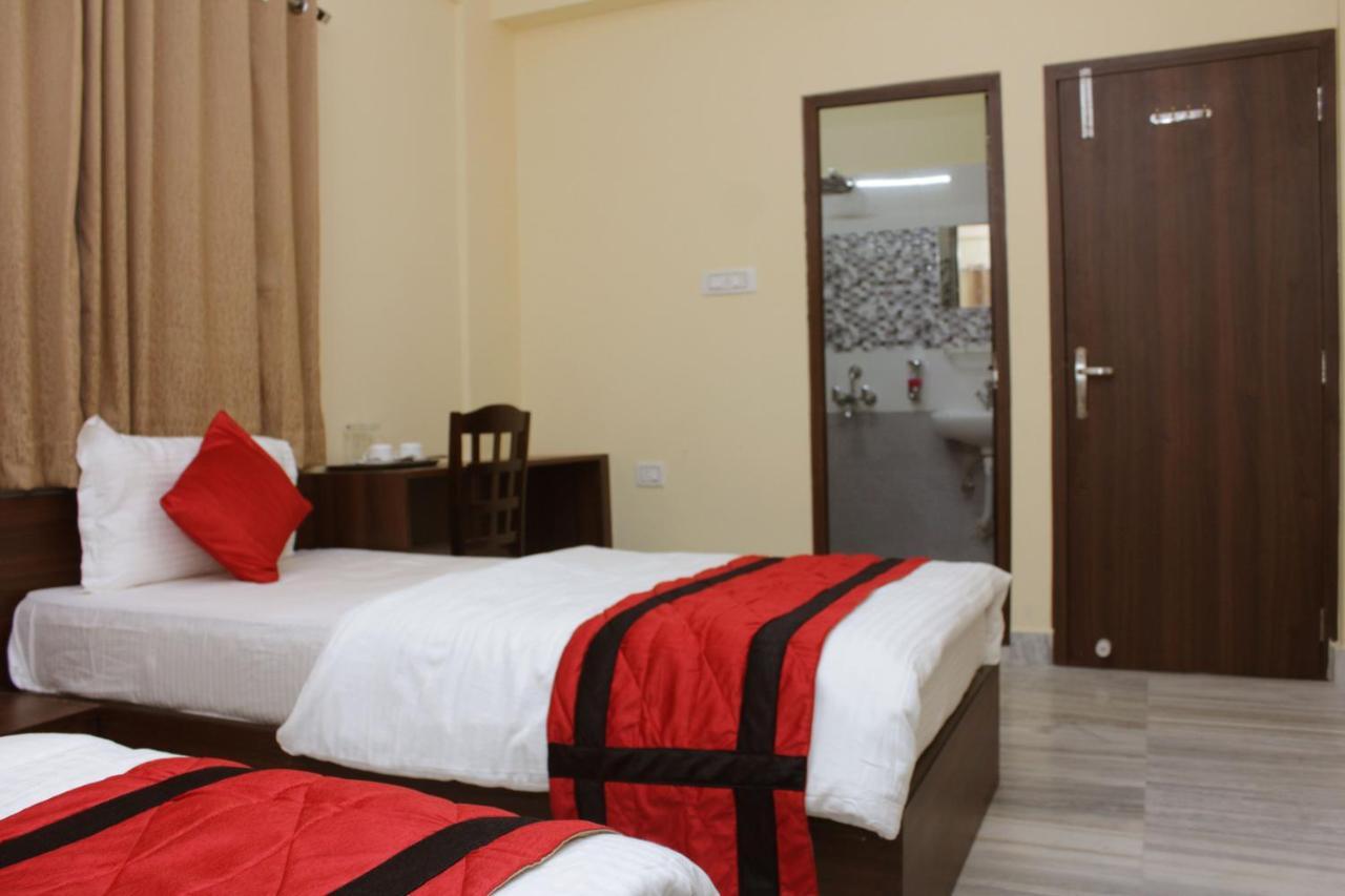 Sanjiva Suites Kalkutta Exterior foto